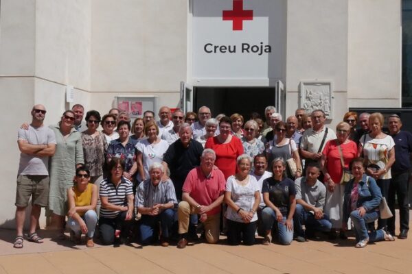 Cruz Roja de Banyeres celebra 40 años de servicio altruista