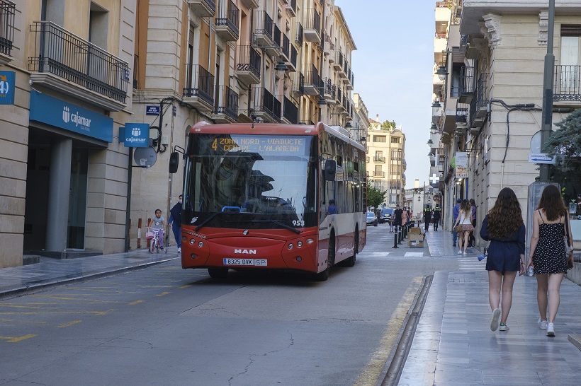 El bus urbano cierra el semestre con los mejores datos de su historia