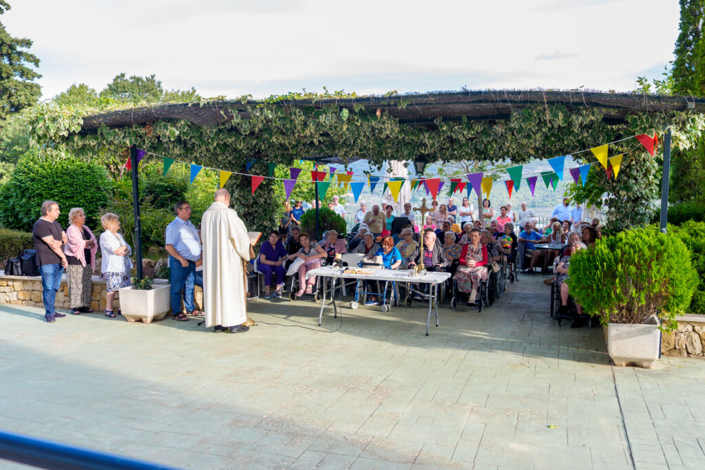 Celebració en família de la festa de l'Asunción en el Preventori