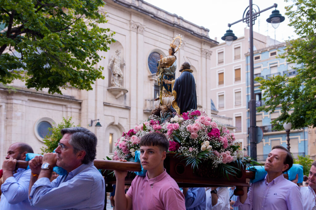 Septiembre espera los días grandes de la festividad de la Mare de Déu