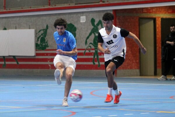 Més equips en les lligues de futbol sala i f7 veterans