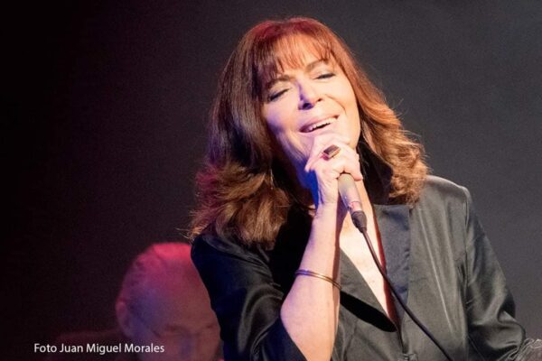 La voz de Maria del Mar Bonet, en el Calderón