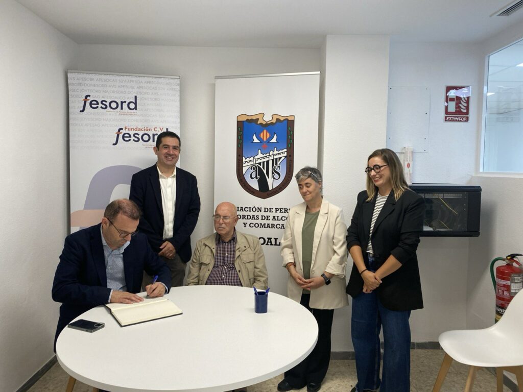 FESORD CV inaugura una nueva agencia en Alcoy para mejorar la atención de las personas sordas de la zona