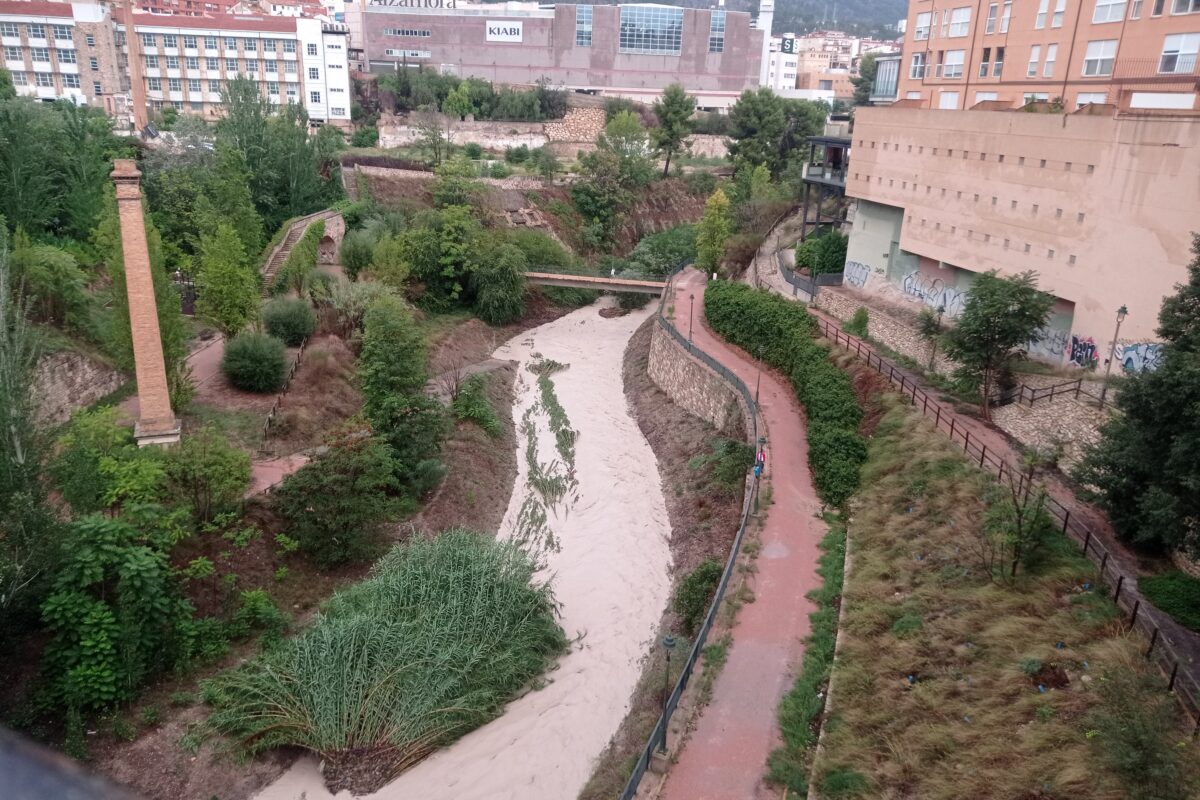 Alcoi continua en alerta groga per fortes pluges