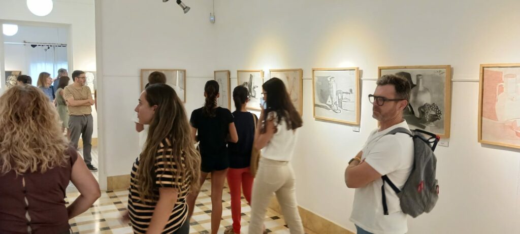 Inaugurada l'exposició de l'alumnat de Belles Arts d'iniciació