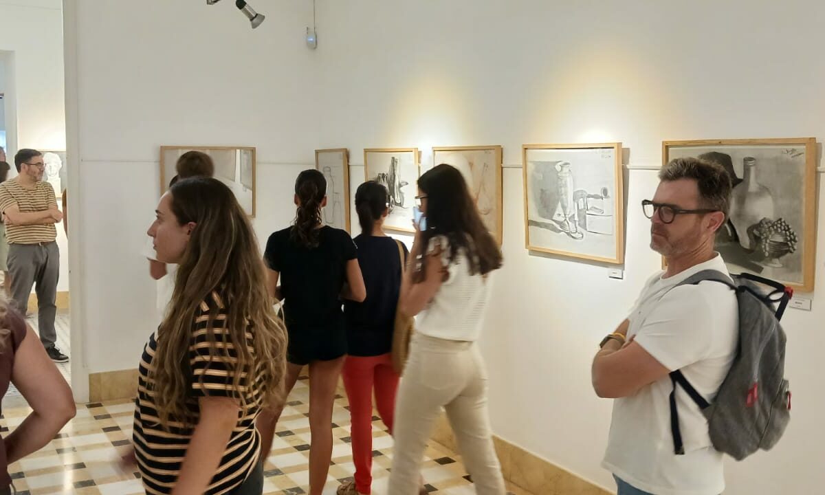 Inaugurada la exposición del alumnado de Bellas Artes de iniciación