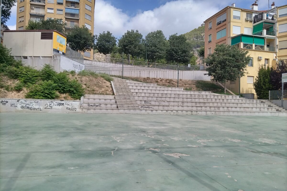 Proyectadas mejoras en el Parque Juniors Flor de Neu