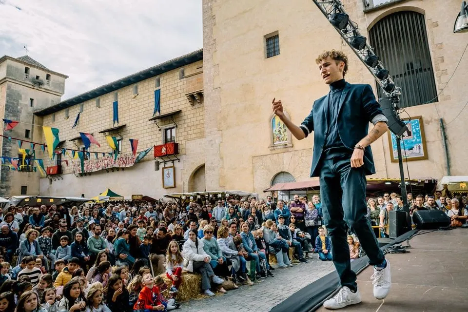 La Fira de Tots Sants presenta la 'Fira Màgica' amb 19 actuacions per a públic familiar