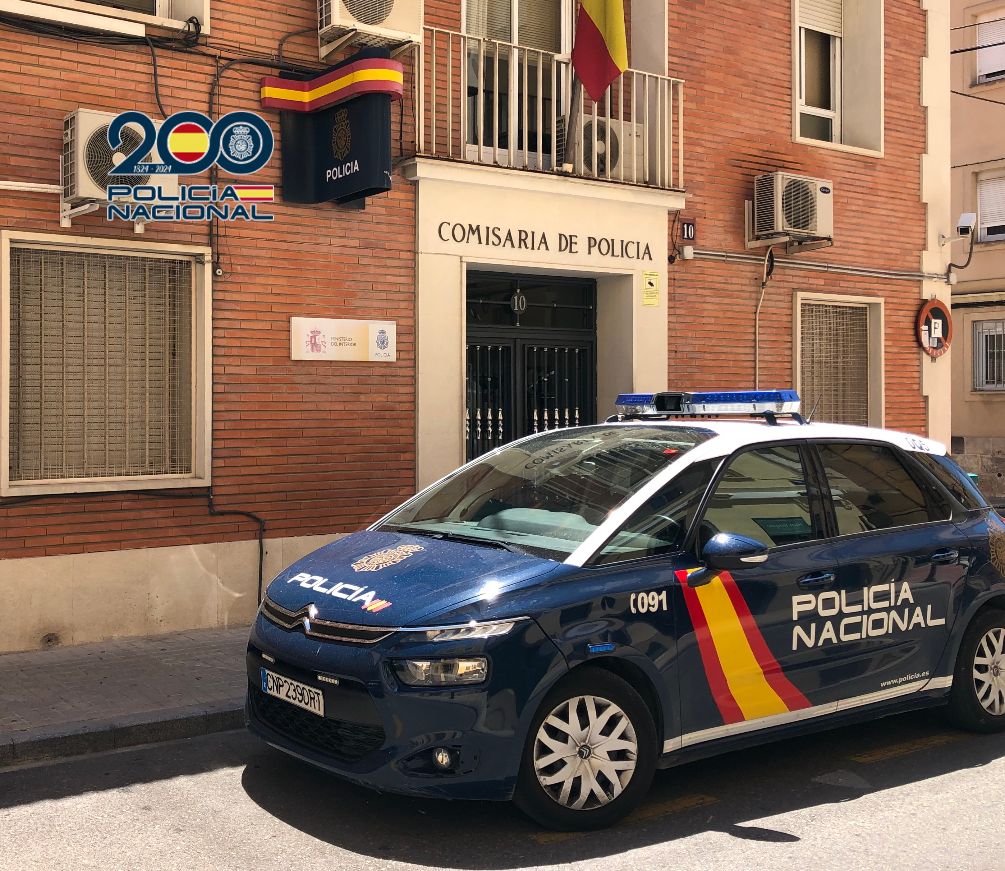 La Policía Nacional detiene a una mujer que cometió en menos de una semana seis hechos delictivos