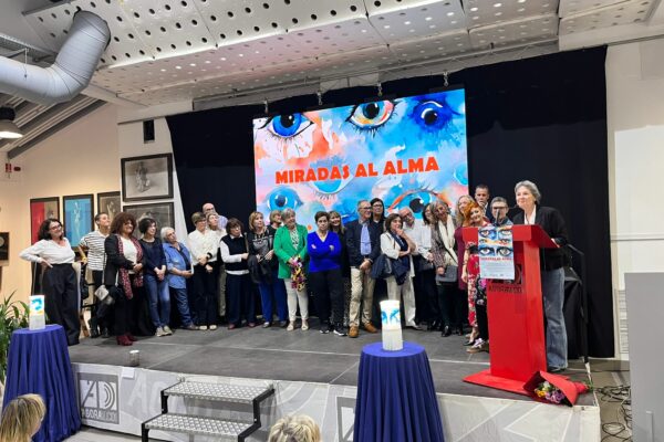 Inaugurada la Biennal de l'Escola Municipal de Belles Arts ‘Miradas del alma’