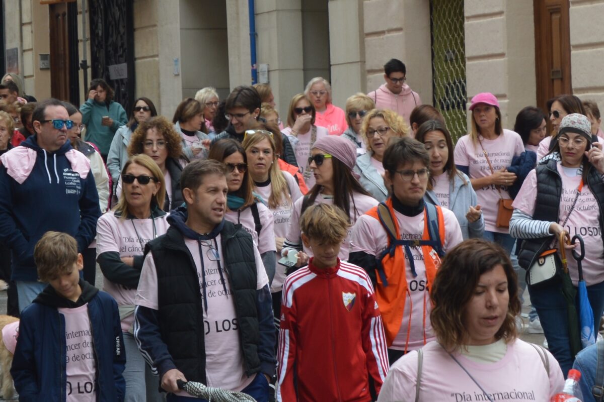 Aquest diumenge torna la Marxa a Peu contra el càncer de mama