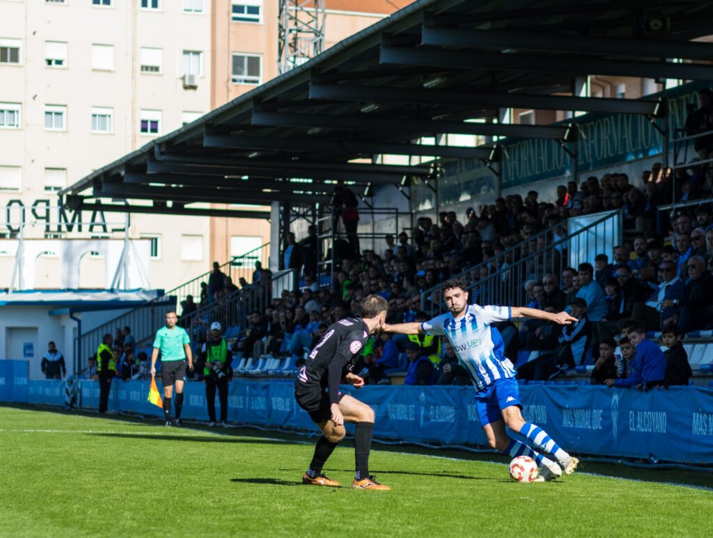 El Alcoyano, con el agua al cuello