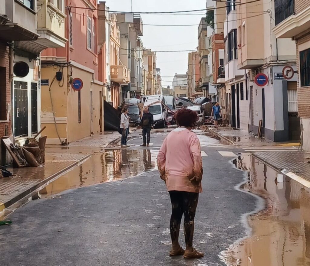 La DANA deja tras de sí una desoladora imagen y genera una ola de solidaridad