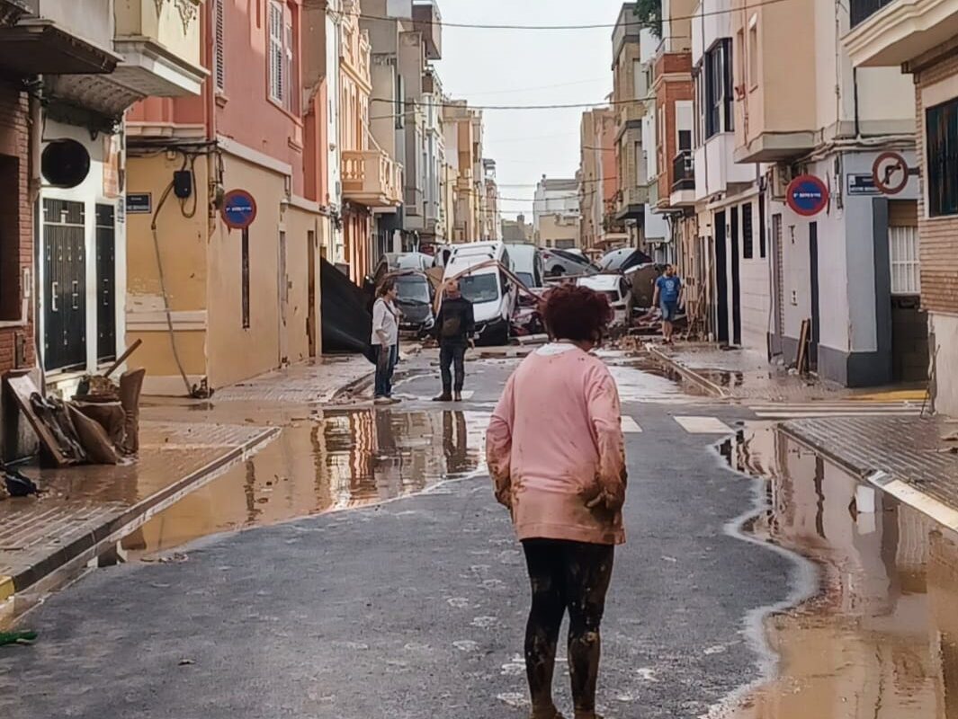 La DANA deja tras de sí una desoladora imagen y genera una ola de solidaridad