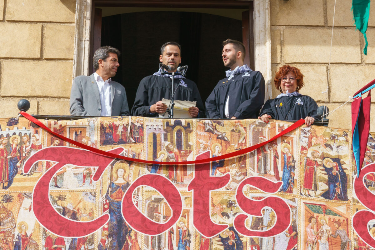 La inauguración oficial de la Fira Tots Sants cambia de formato con motivo del luto oficial