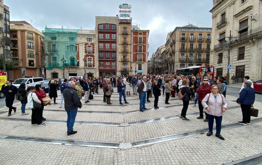 L'Ajuntament d'Alcoi centralitza la recollida de material de neteja per a la DANA de València