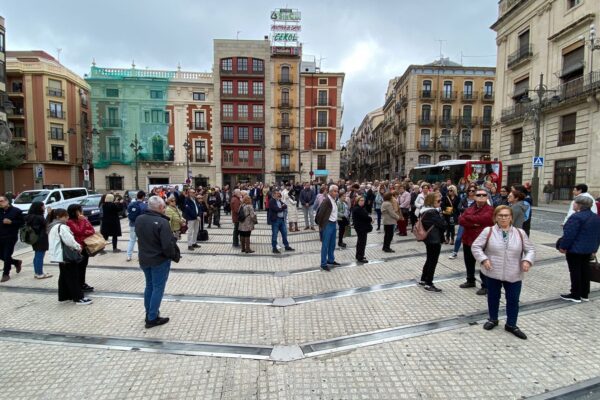 L'Ajuntament d'Alcoi centralitza la recollida de material de neteja per a la DANA de València