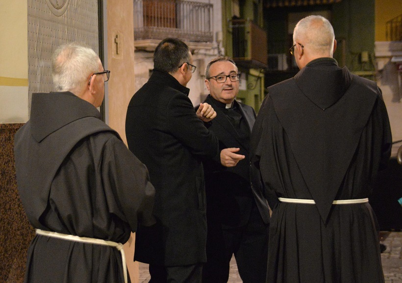 Pren possessió el nou rector del Salvador de Cocentaina