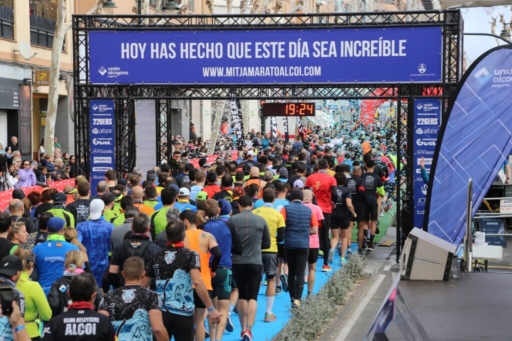 El atletismo popular toma la calle