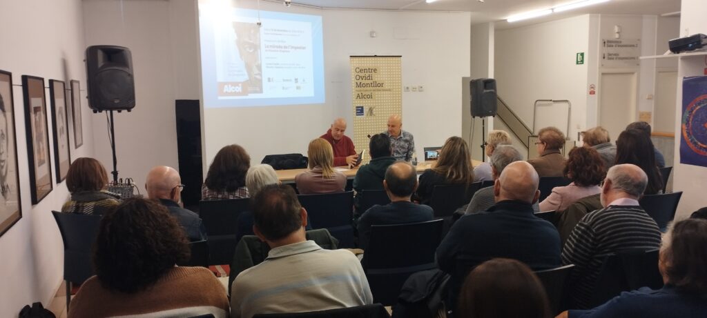 Silvestre Vilaplana presenta ‘La mirada de l’impostor’ en l'Ovidi Montllor