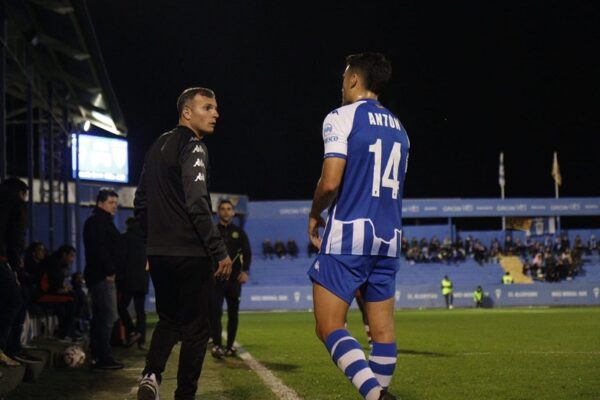 El Alcoyano no tomó anoche ninguna decisión sobre el futuro de Juli