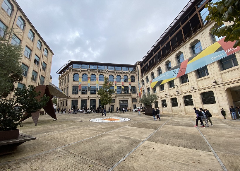 La población de Alcoy con estudios universitarios aumenta