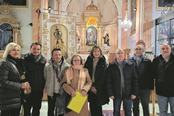 Margarita Company pregonó las fiestas del Jesuset del Miracle