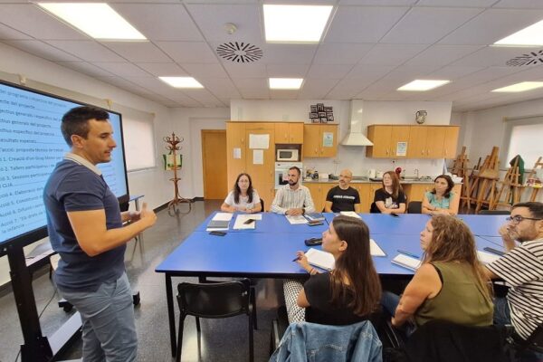 Cocentaina da voz a los jóvenes en el Consejo de Infancia