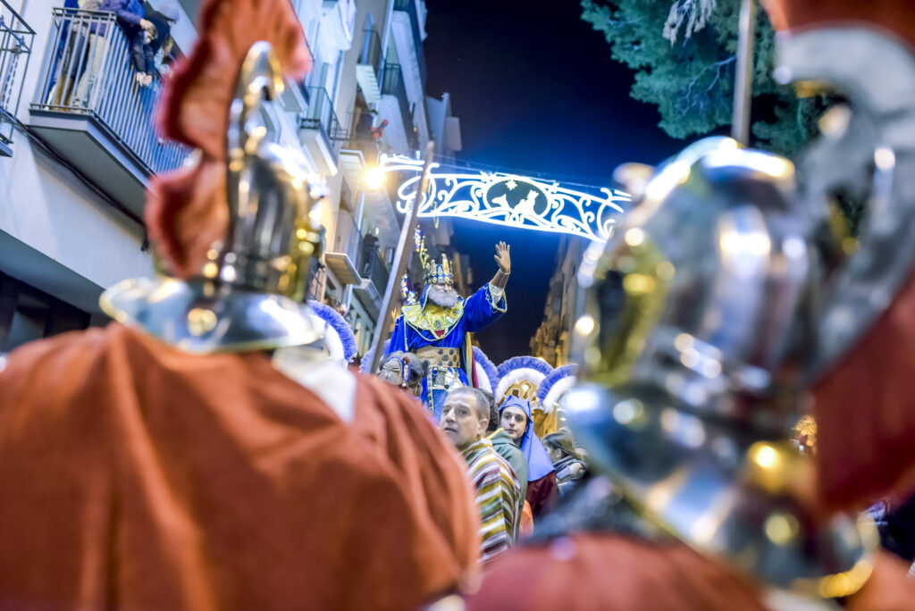 Tot preparat per a la desfilada triomfal de Melcior, Gaspar i Baltasar