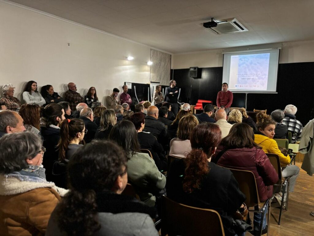 Presentados a los vecinos los proyectos de Font Dolça y Sagrado Corazón