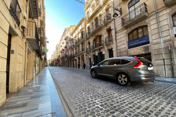 Guanyar demana convertir en zona de vianants més carrers dels prevists en la nova ordenança